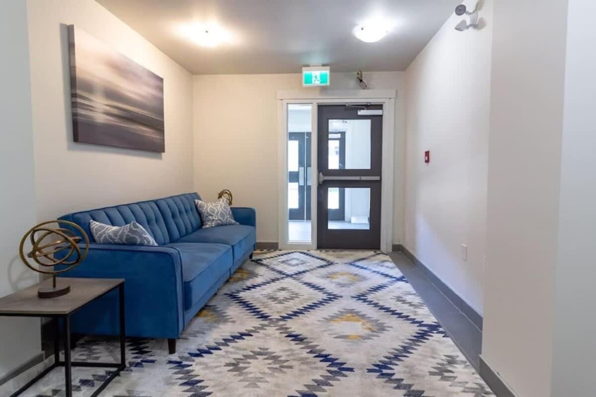 Newly Renovated Modern Condo Near Hospital, Unb Patio & Parking Coffee Saint John Exterior foto
